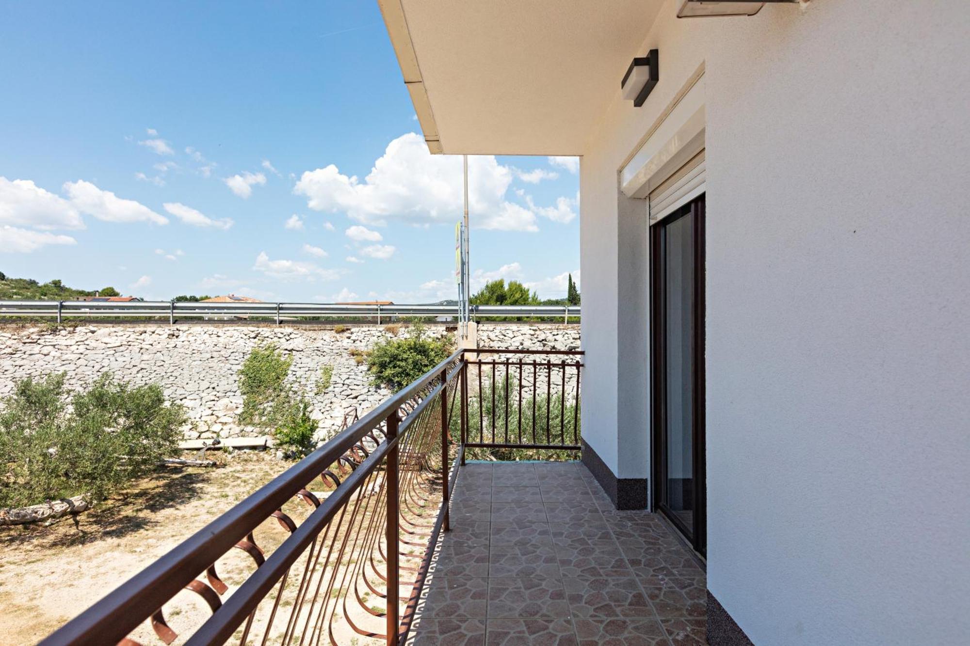 Apartments With A Parking Space Pirovac, Sibenik - 13263 Zewnętrze zdjęcie